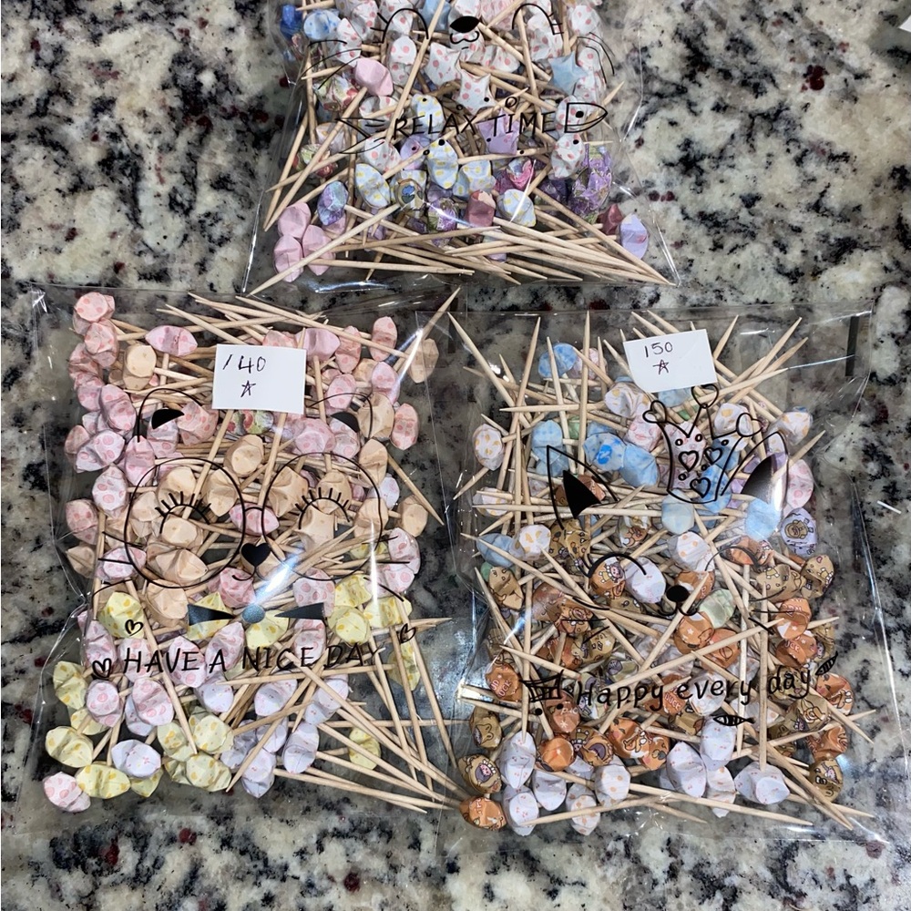 Unfinished paper Star mini flower keychain
 🌟